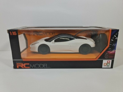 Playtech Logic 1:16 Scaled White Ferrari 458 RC Car RRP £12.99 CLEARANCE XL £7.50 or 2 for £14